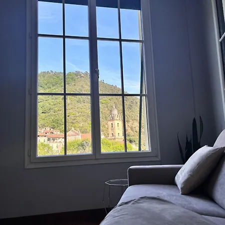 Casa Jolie - Vista Castello
