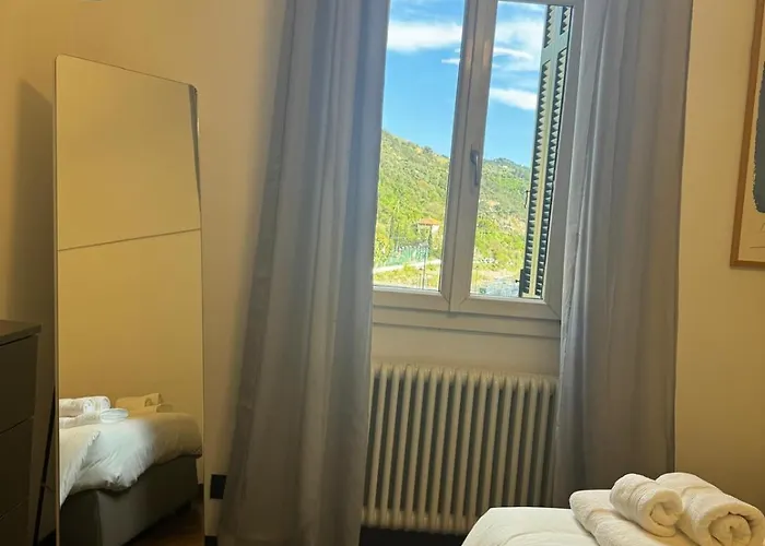 Casa Jolie - Vista Castello