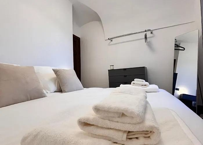 Casa Jolie - Vista Castello شقة *